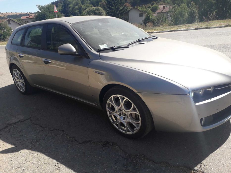 Алфа 159 на части