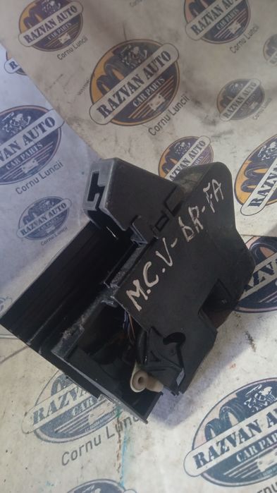 broasca dreapta fata dacia logan mcv 2015
