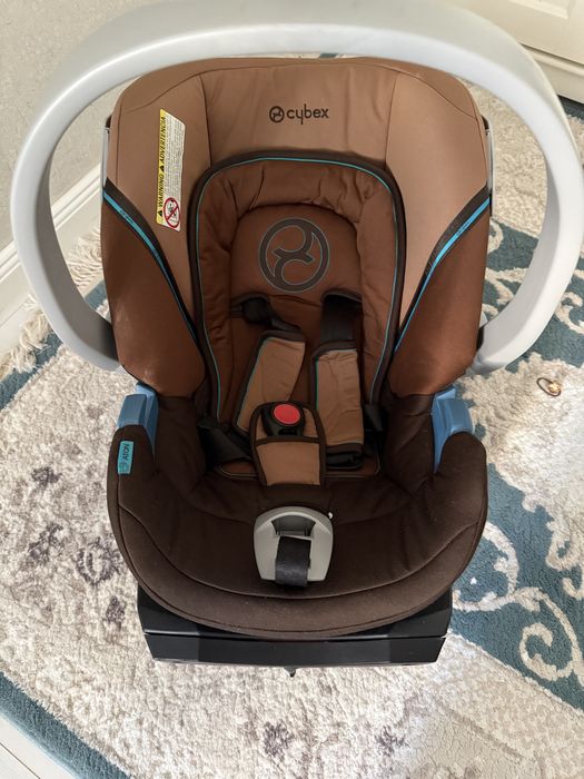 Продам автокресло Cybex Aton люлька+изофикс
