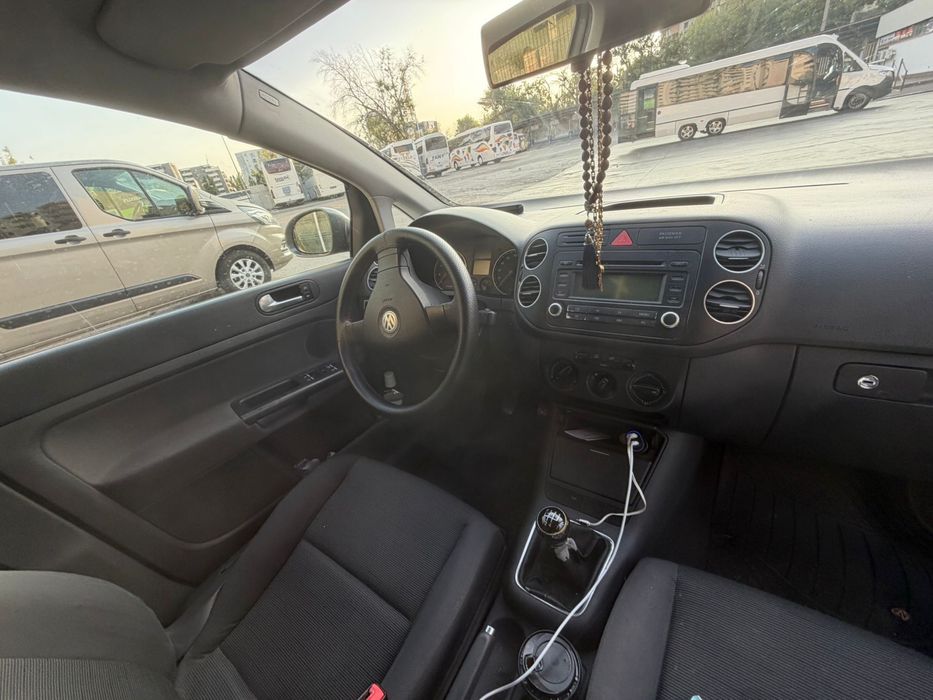 Golf 5 Plus 1.4 benzina 2005