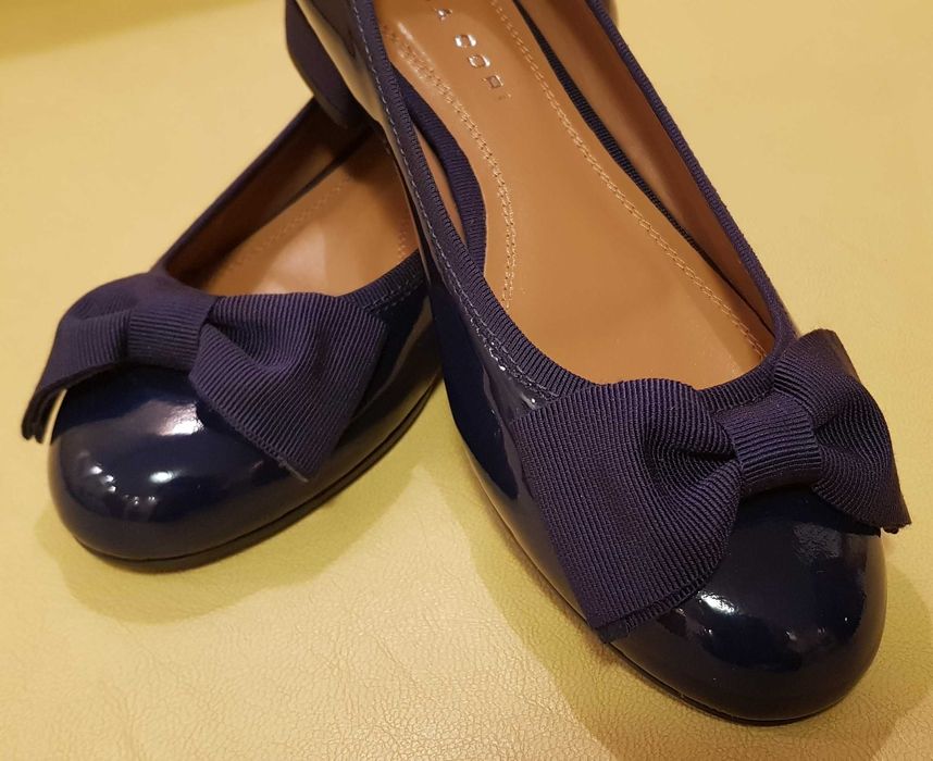 Pantofi eleganți de damă, din piele naturală lăcuită, firma Anna Cori