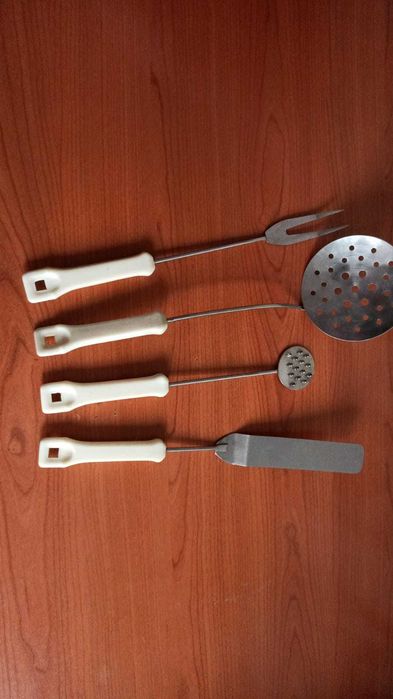 Набор кухонных принадлежностей