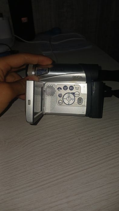 Японкская видеокамера Panasonic