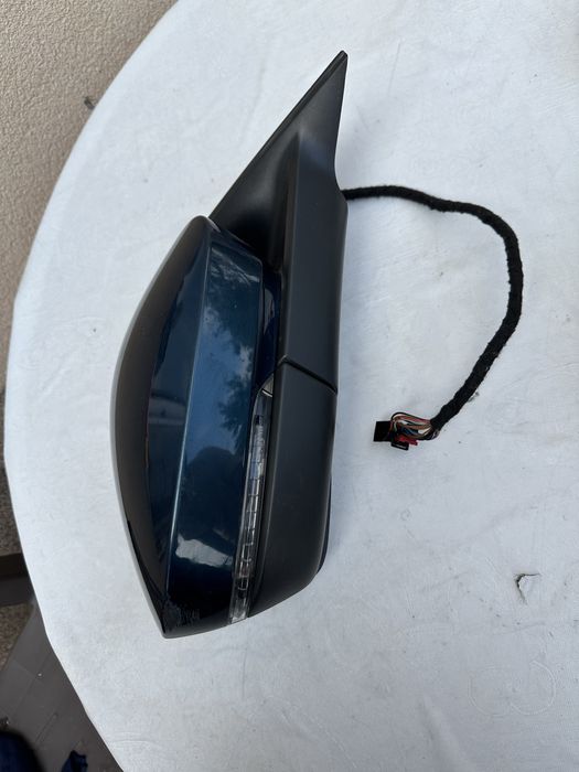 Oglindă dreapta skoda kodiaq.