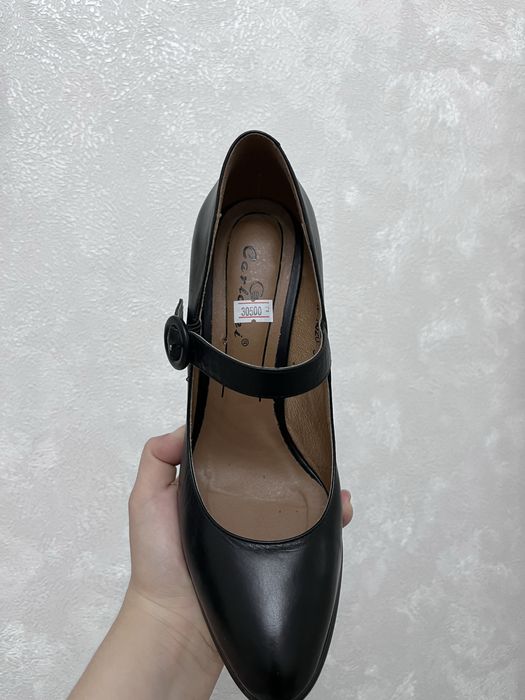 Продам обувь