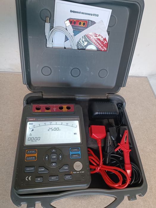 Uni-T UT513 Мегаометр до 5000В