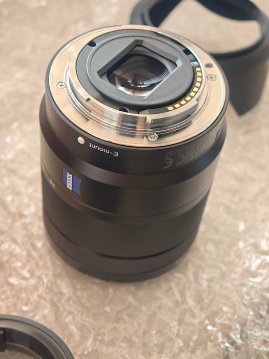 Sony Zeiss 16-70mm f4 ZA OSS (SEL1670Z) - като нов