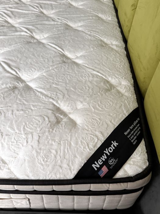 Vand URGENT Saltea premium Mobexpert 180x200 (9.187 lei in magazin)