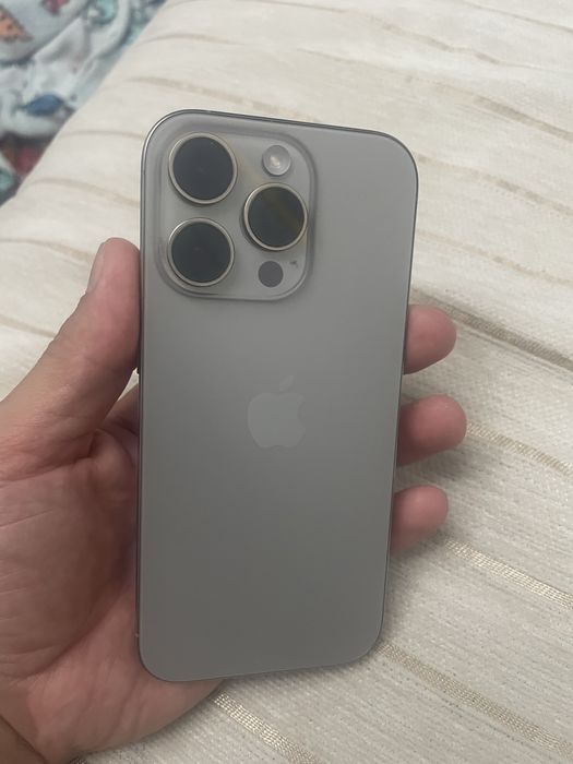 Продам Iphone 16 pro