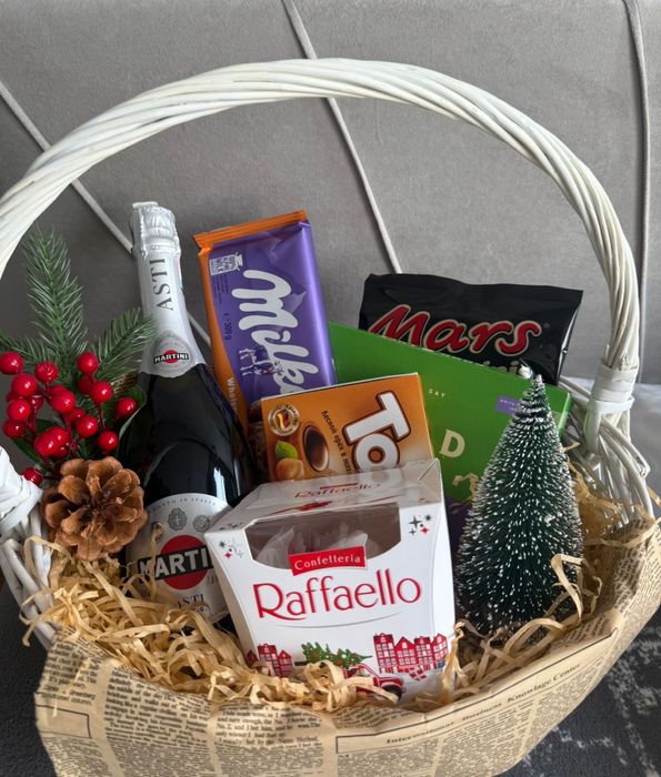 Корзины подарочные готовые