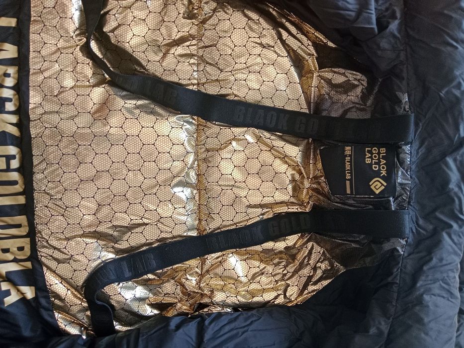 Куртка на девочку