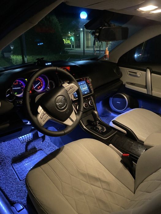 Продается Mazda 6 2,5 L