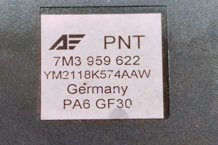 Buton  dezaburire parbriz 7M3959622 Volkswagen VW Sharan prima genera