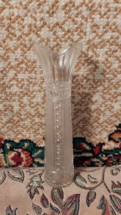 Ваза хрустальная