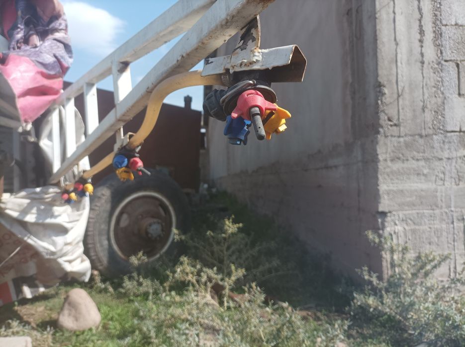 Штанговый опрыскиватель 500 литров