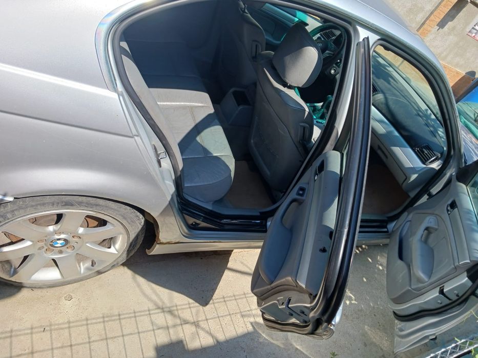 Vând BMW 330XD Diesel