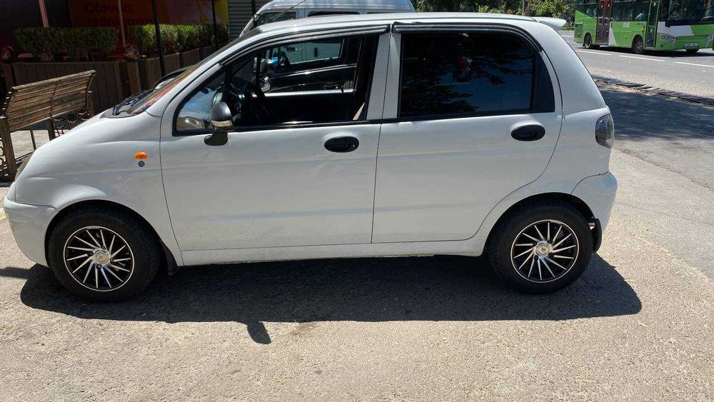 Продам свое авто