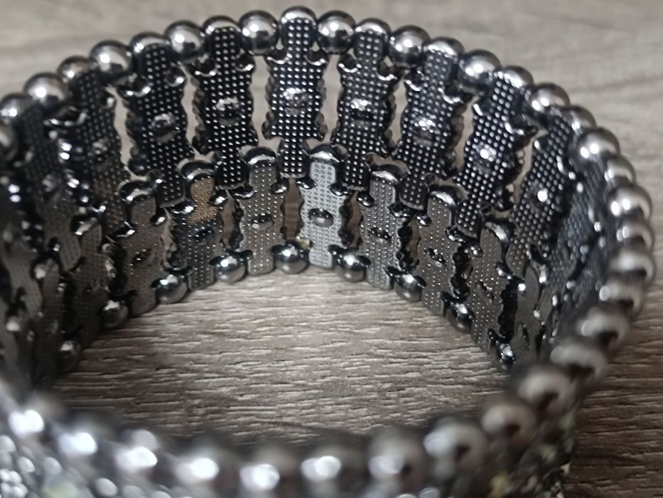 Swarovski. Женские браслеты