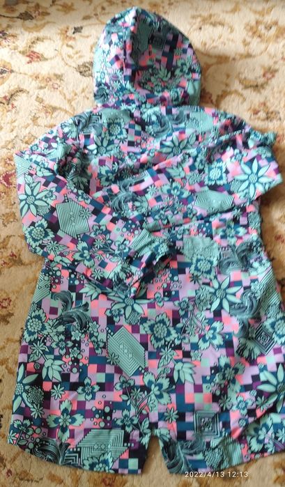 Куртка - ветровка