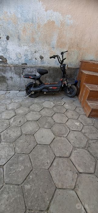 Motostikl Supra Skuter