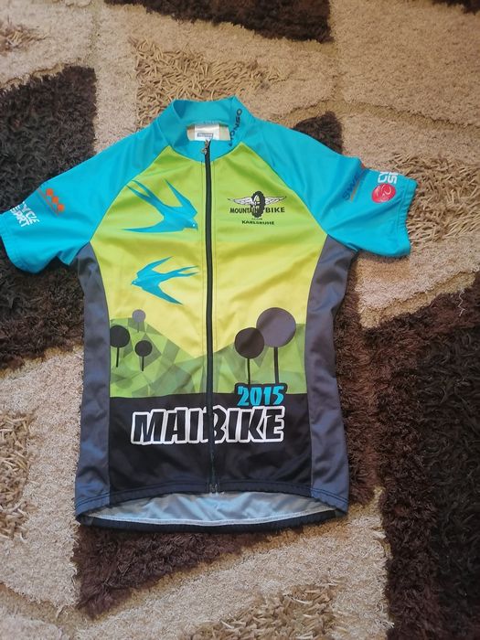 Tricouri ciclism (3)-(mărimea S)