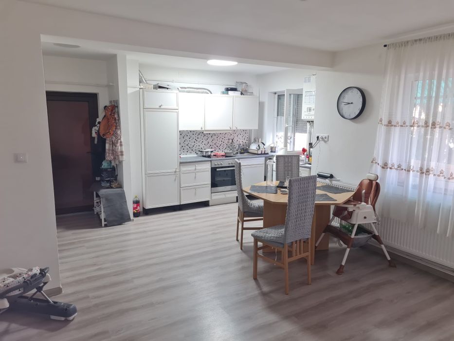 Apartamnet 3 camere