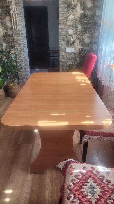 Стол для кухни  обеденный