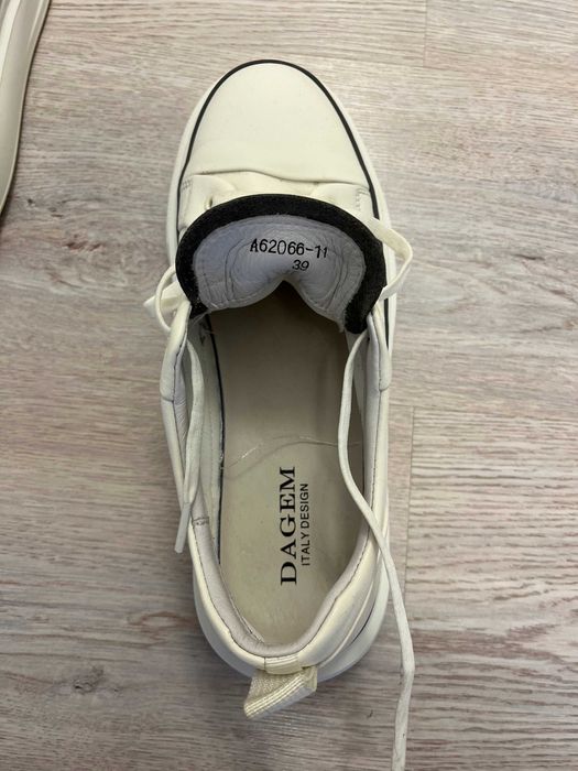 Продам кеды Dagem
