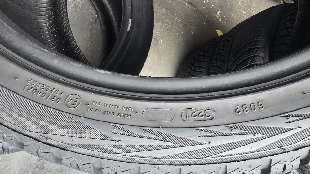 2 anvelope iarnă Nokian 285/35/21 - transport gratuit