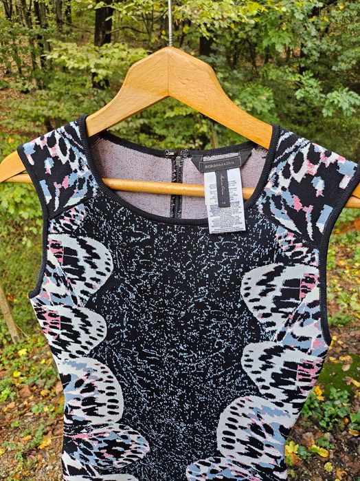 BCBGMAXAZRIA ластична рокля плътна