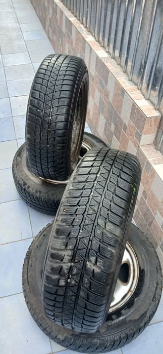 De Vânzare cauciucuri cu jante