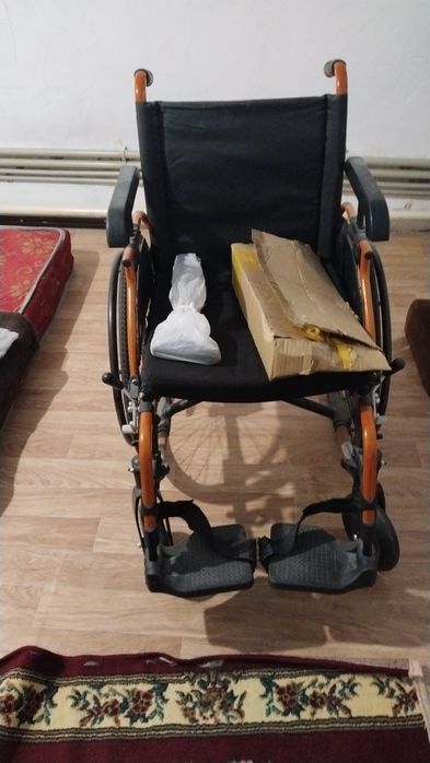 Инвалидный коляска новый