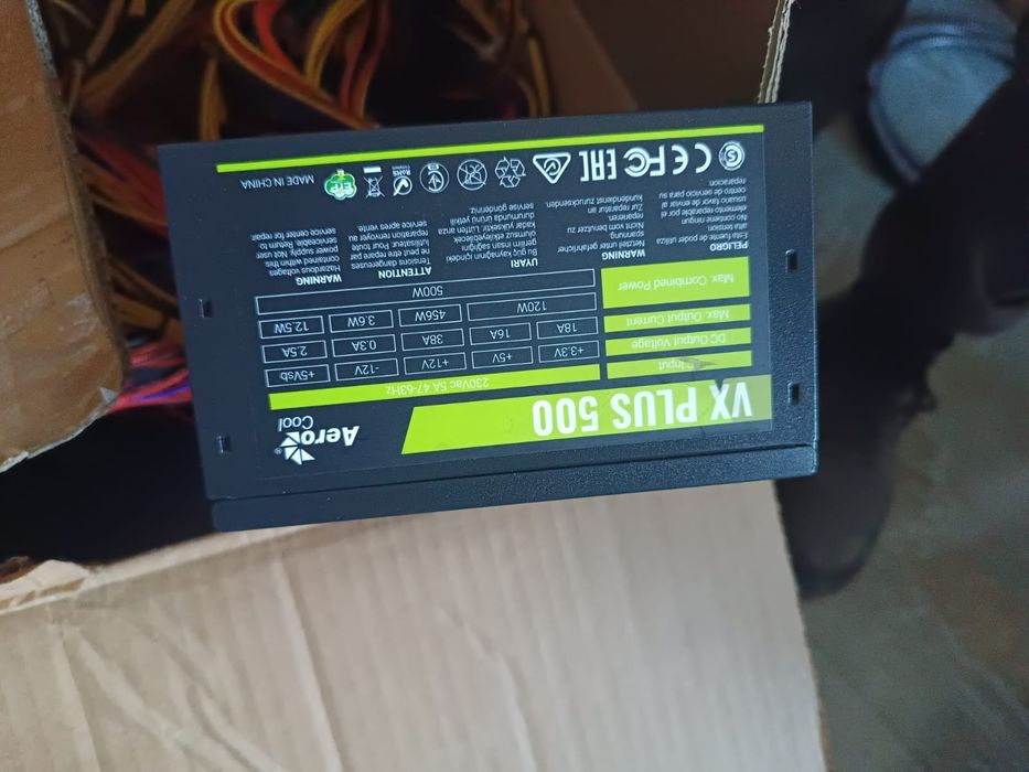 Боксы питания для ПК на 500w. Aero cool