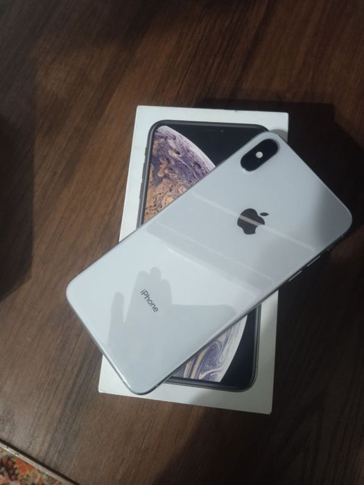 IPhone XS MAX sotiladi