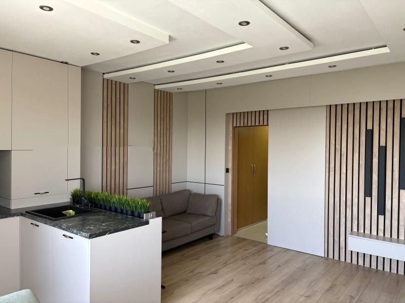 Дава се под наем Тристаен апартамент в София, Люлин 6 - 90 кв.м за 675 € - Снимка #1