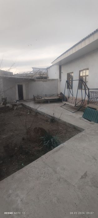 Срочно уй сотилади