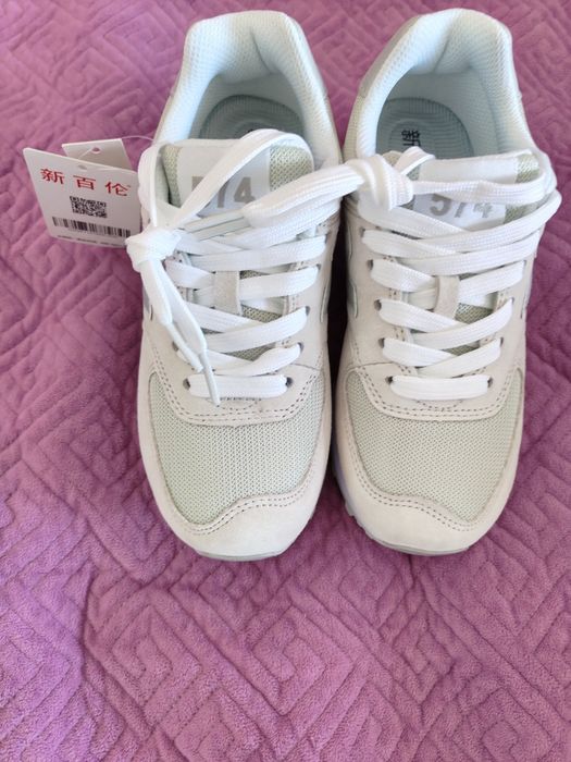 Продам новые кроссовки размер 36