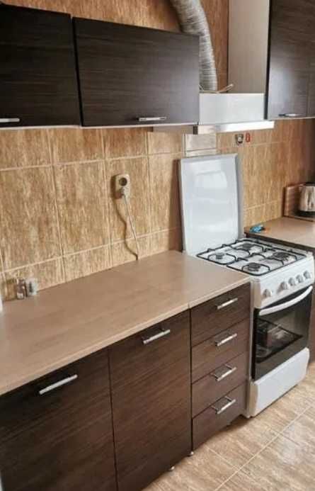 Дава се под наем Тристаен апартамент в Пловдив, Западен - 90 кв.м за 336.6 € - Снимка #1