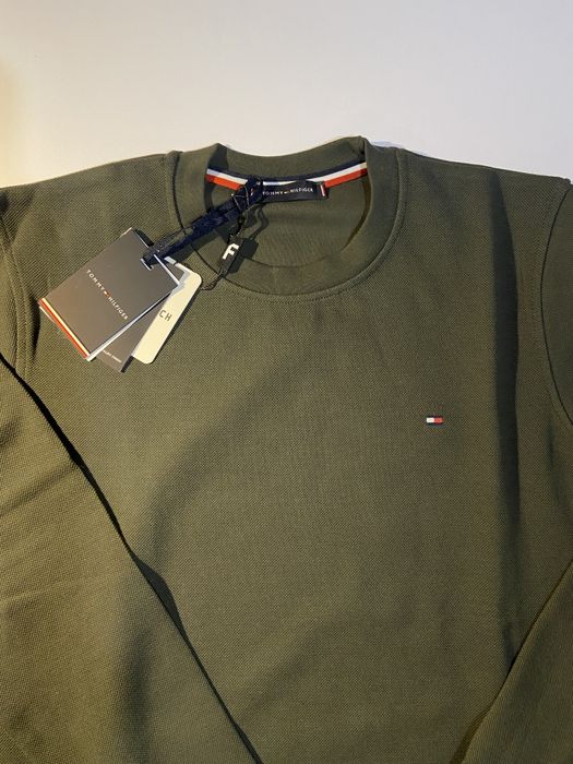 Tommy Hilfiger блузи