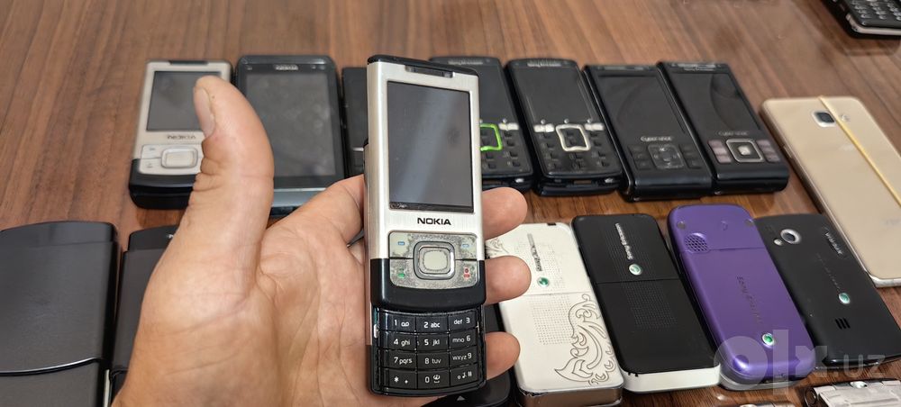 Retro telefonlar sotiladi