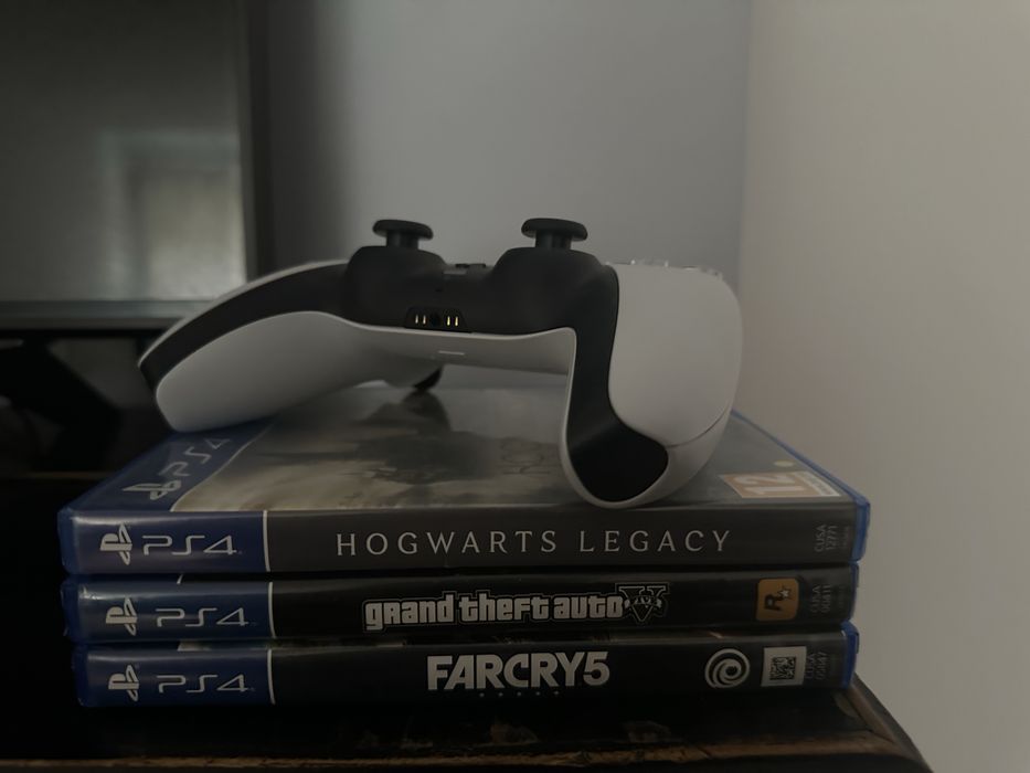 Playstation 5 cu jocuri