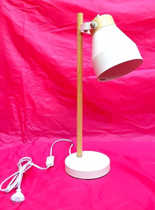 LAMPĂ DIN METAL pentru Birou cu Abajur reglabil si Bec LED NOUĂ 60 Lei