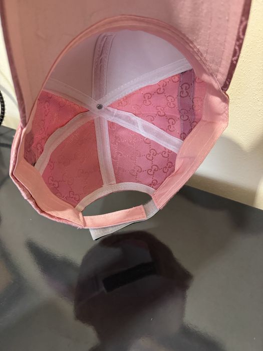 Чисто нова шапка