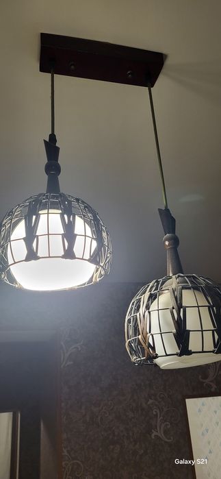 Продам люстры б/у