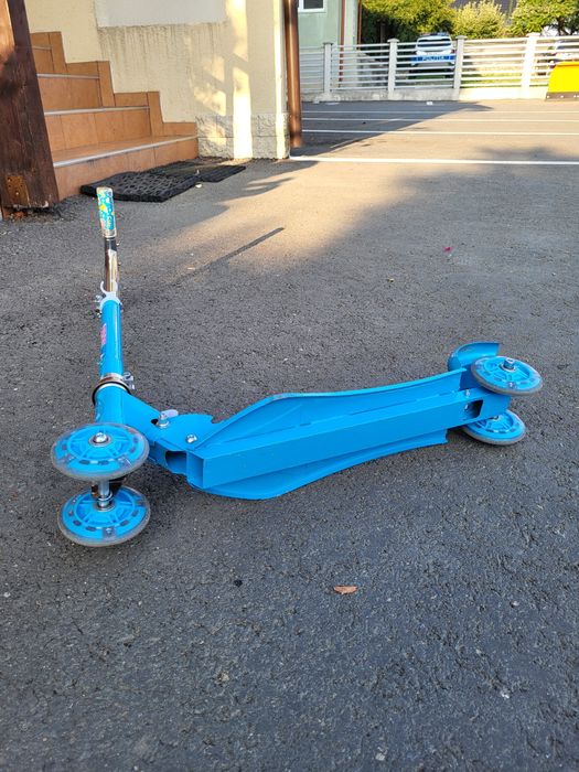 Trotineta 3 ani plus