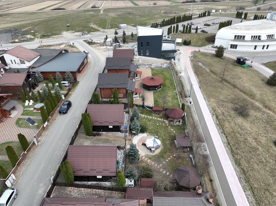 2 cabane Baile Figa ( afacere la cheie ) predare imediata