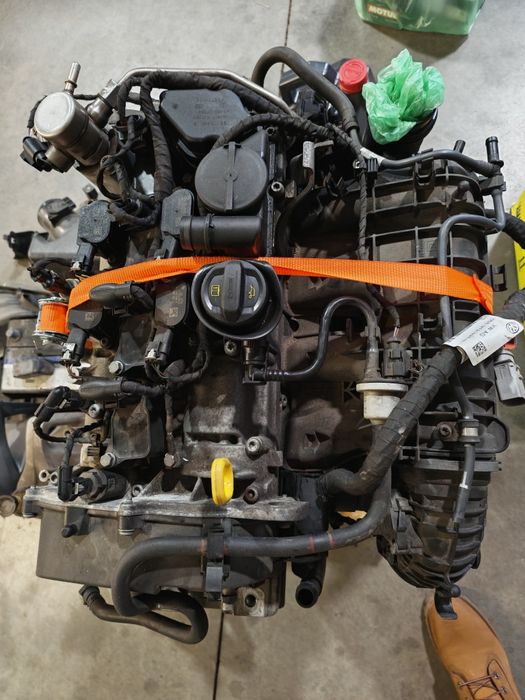 VW 1.5 TSI ACT T-ROC двигател – окомплектован  – за ремонт / донор