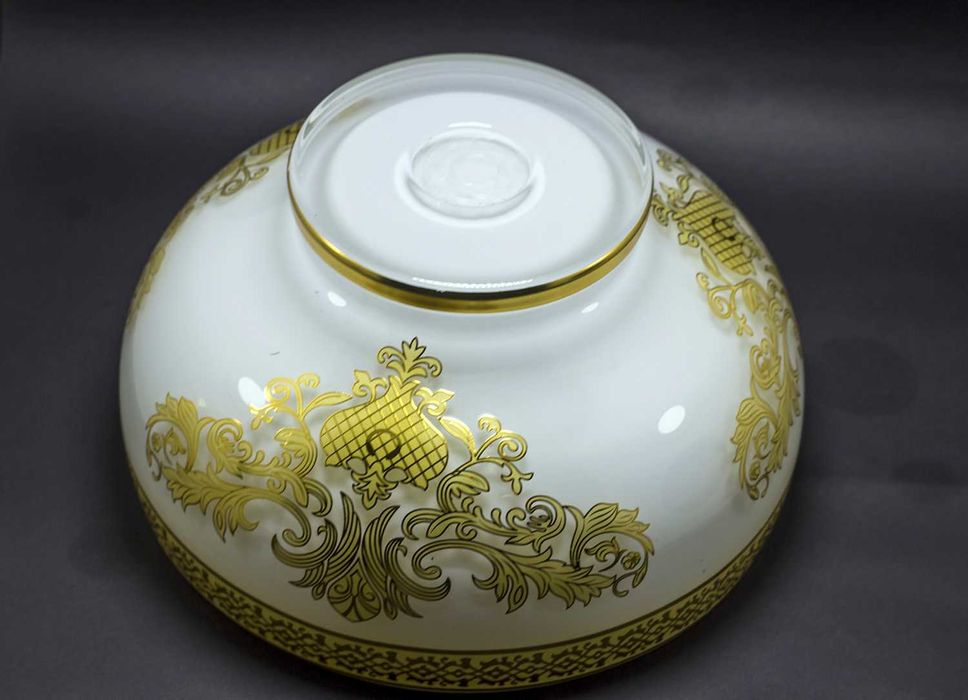 Большая современная ВАЗА под фрукты, расписанная под золото.