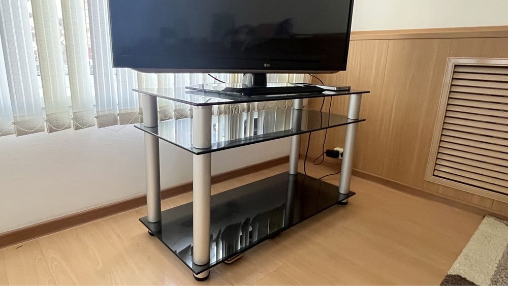 Тумба под телевизор