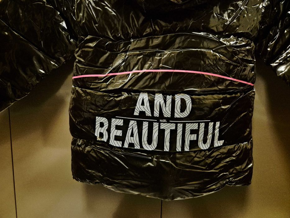 Яке за момиче с мокър ефект